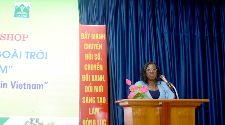 Hội[-]thảo[-]quốc[-]tế[-]tổng[-]kết[-]Dự[-]&aacute;n[-]&ldquo;&Ocirc;[-]nhiễm[-]kh&ocirc;ng[-]kh&iacute;[-]v&agrave;[-]đốt[-]ngo&agrave;i[-]trời[-]trong[-]n&ocirc;ng[-]nghiệp[-]tại[-]Việt[-]Nam&rdquo;.